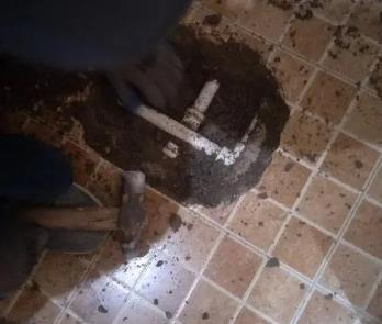 克孜勒苏柯尔克孜卫生间漏水维修公司为您分享下卫生间渗水如何处理及注意事项